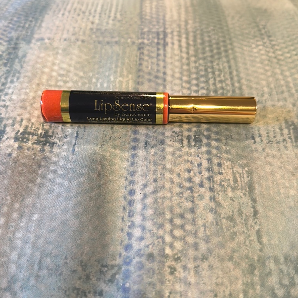 LipSense lip stain sealed Razzberry